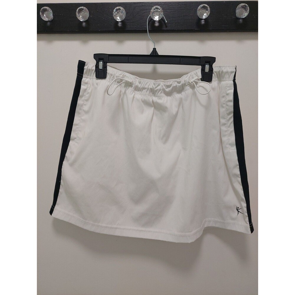Danskin White Skort With Draw Waist Size XL